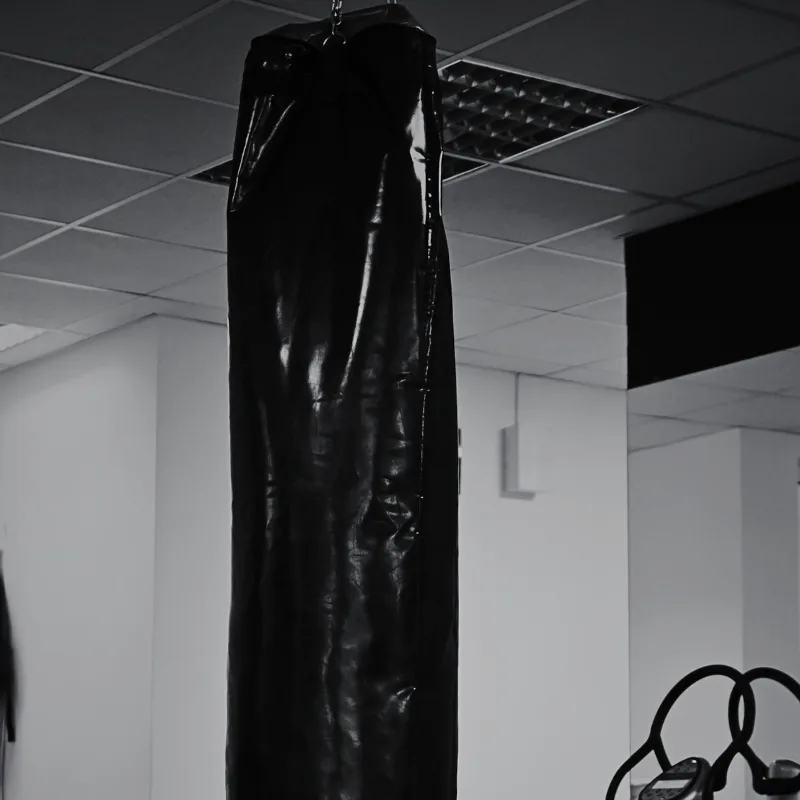 Crni džak – za boks i kik boks